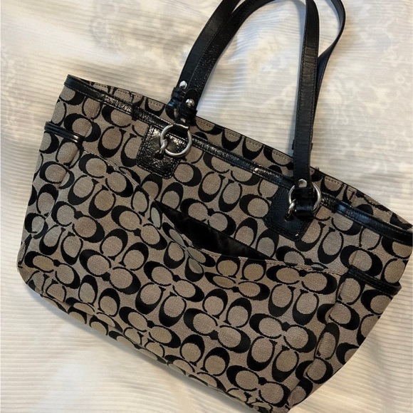 Coach Black Signature Tote Bag - Picture 3 of 12